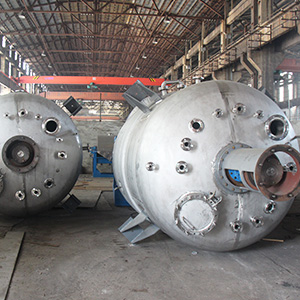 不銹鋼反應釜如何減少對原料的影響？